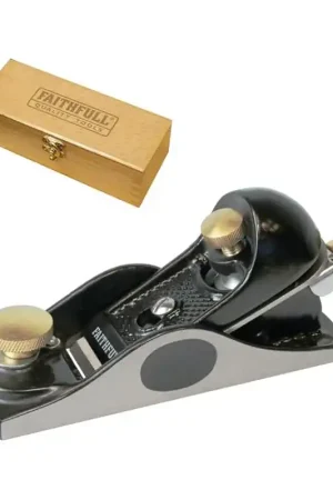 Nouvelle Collection Rabot d'ebeniste Faithfull n°9 1/2